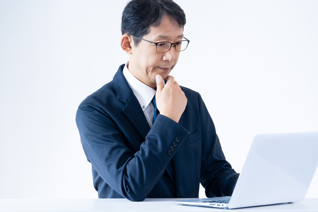 勤怠管理システム導入の費用対効果を最大化！中小企業のための「投資回収」完全ガイド