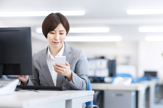 勤怠管理システム クラウド型のメリット｜IT担当者不在の中小企業でも使える勤怠管理システムの選び方